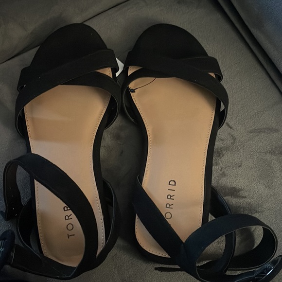 Black sandals - Picture 6 of 6